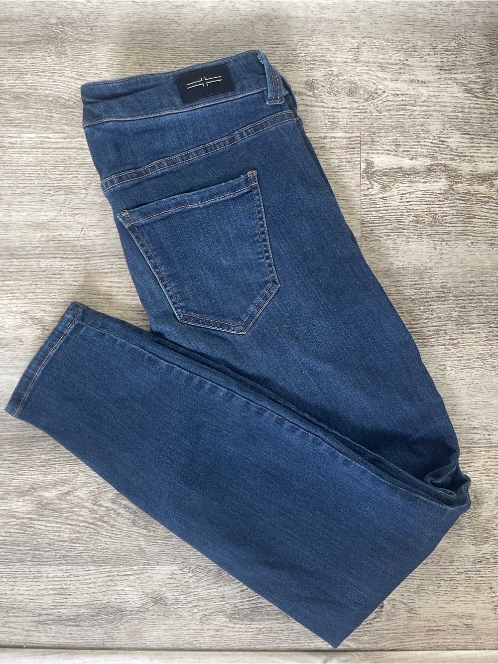 Liverpool Los Angeles Ankle Skinny Jeans